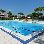 Будинок відпочинку Villaggio Danubio Бібіоне