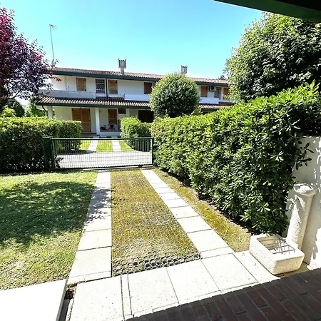 Будинок відпочинку Villaggio Danubio *