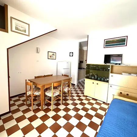 펜션 Villaggio Danubio 비비오네