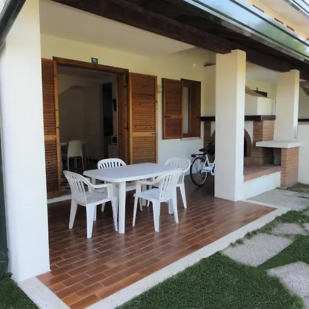 Prázdninový dům Villaggio Danubio *