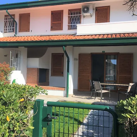 Villaggio Danubio Будинок відпочинку Бібіоне